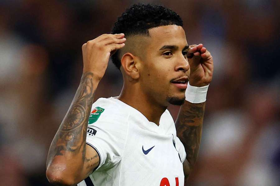 Savinho fez gol e deu assistência em Tottenham 5x1 Charlton Athletic Savinho fez gol e deu assistência em Tottenham 5x1 Charlton Athletic