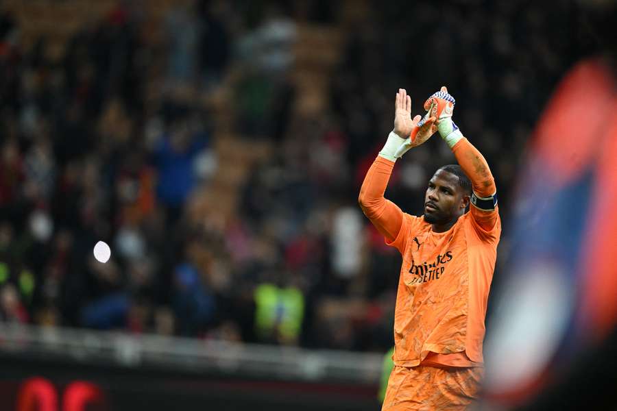 Mike Maignan, grande protagonista nella vittoria sulla Roma con il rigore parato a Dybala