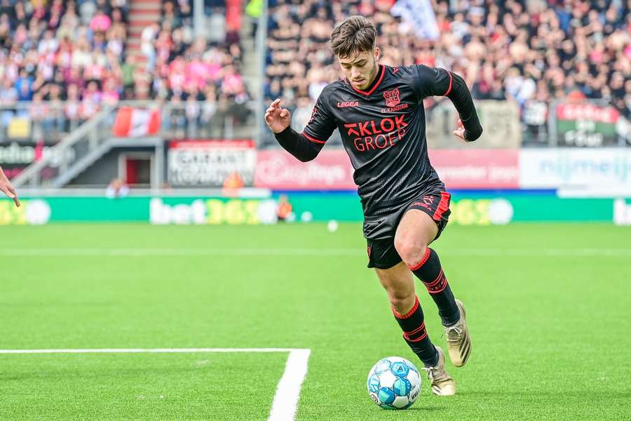 Souffian El Karouani tijdens de wedstrijd FC Emmen - NEC