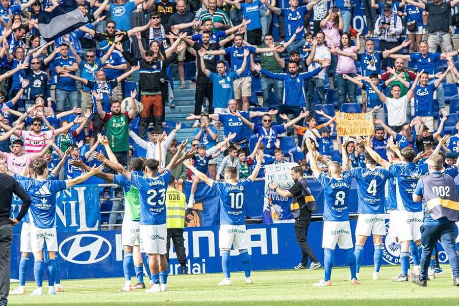 Real Oviedo coach Paunovic: We did it! This club deserves to be in Primera