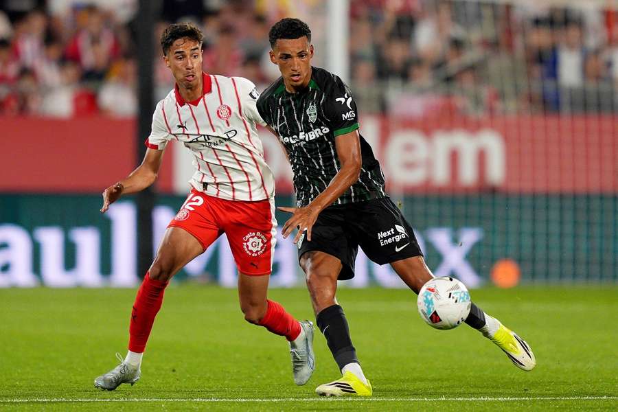 Mallorca y Girona confirman su descenso a Segunda; Elche, Levante y Osasuna se salvan Mallorca y Girona confirman su descenso a Segunda; Elche, Levante y Osasuna se salvan