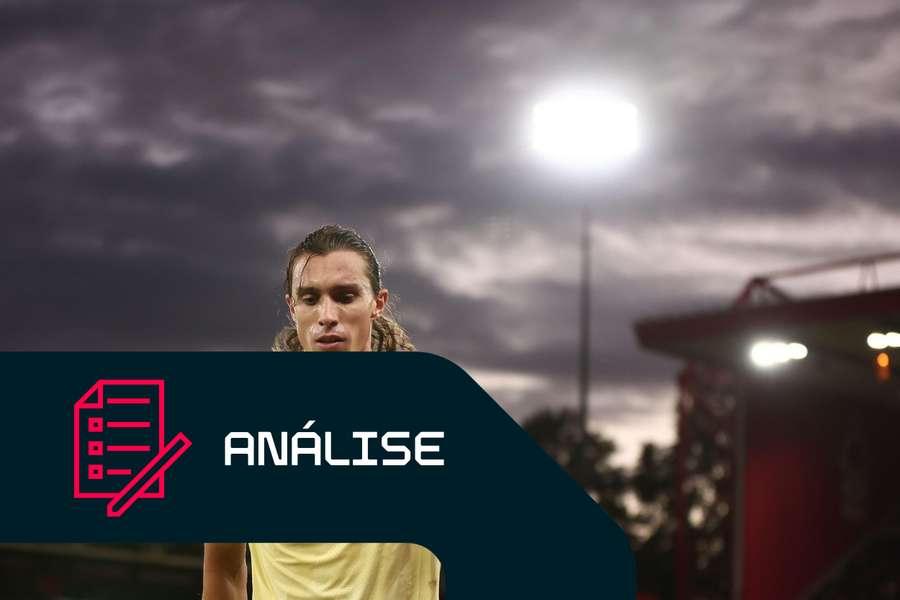 Riccardo Calafiori, do Arsenal, durante o jogo frente ao Nottingham Forest 