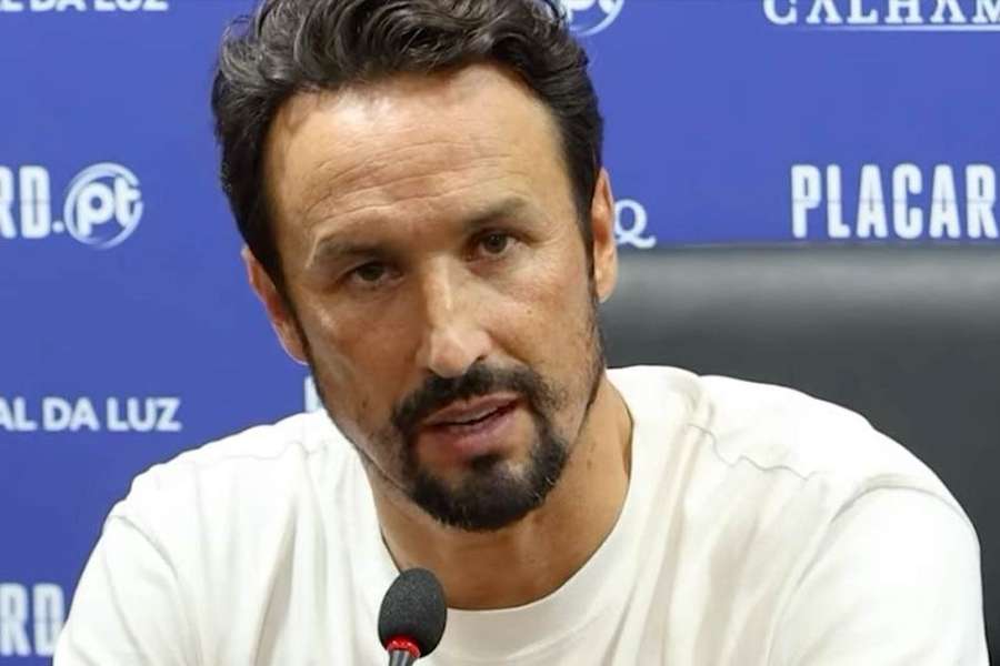 César Peixoto falou aos jornalistas César Peixoto falou aos jornalistas