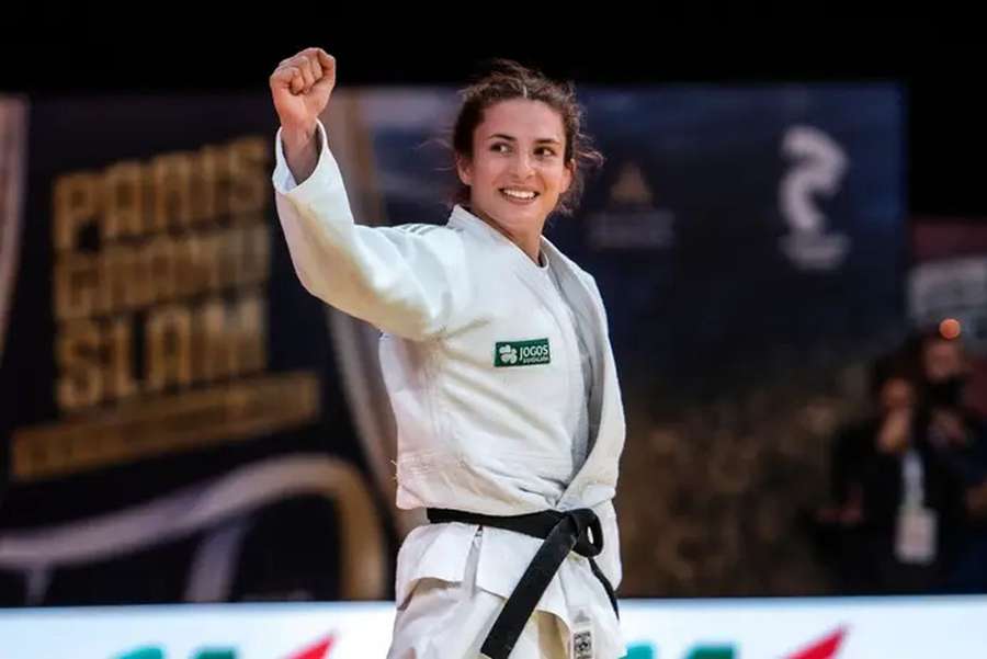 Bárbara Timo conquistou o ouro em -70 kg