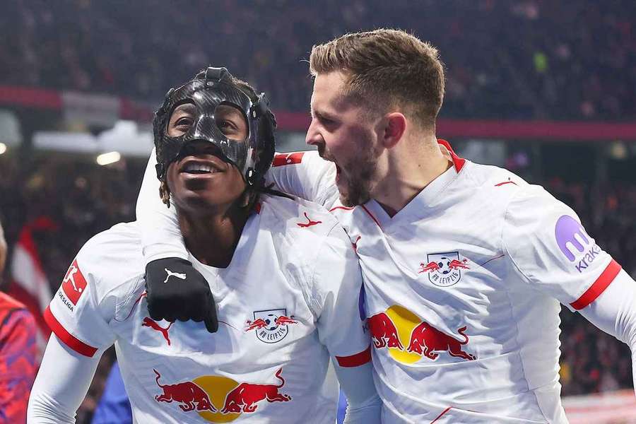 Africans Abroad: Diomande bags hat-trick as Mbeumo and Amoura shine in Europe Africans Abroad: Diomande bags hat-trick as Mbeumo and Amoura shine in Europe