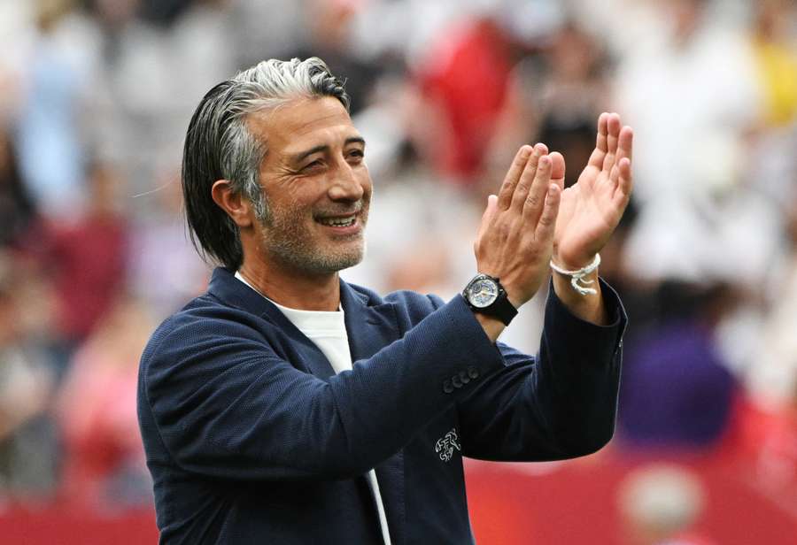 Murat Yakin stoi u progu ogromnego sukcesu. Murat Yakin stoi u progu ogromnego sukcesu.