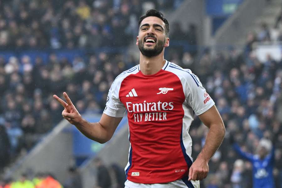 Arsenal's Spanish midfielder #23 Mikel Merino celebrates after scoring their second goal