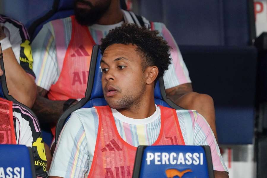 Weston McKennie auf der Auswechselbank von Juventus.