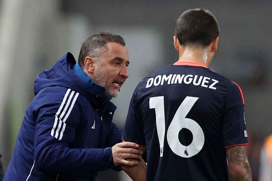 Pereira em ação pelo Nottingham