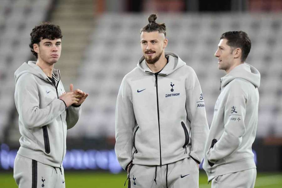 Radu Drăgușin la antrenamente