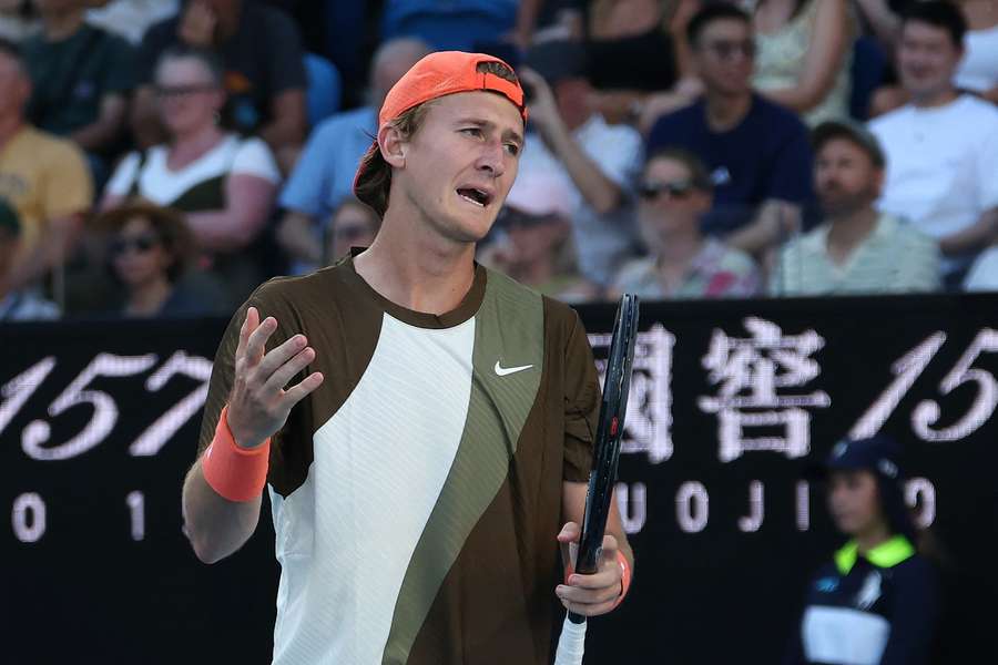 Sebastian Korda skončil v Melbourne hned na úvodním soupeři.