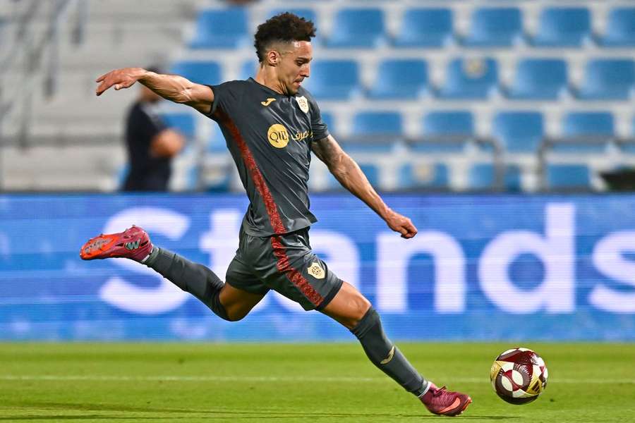 Rodrigo bisou na partida Rodrigo bisou na partida