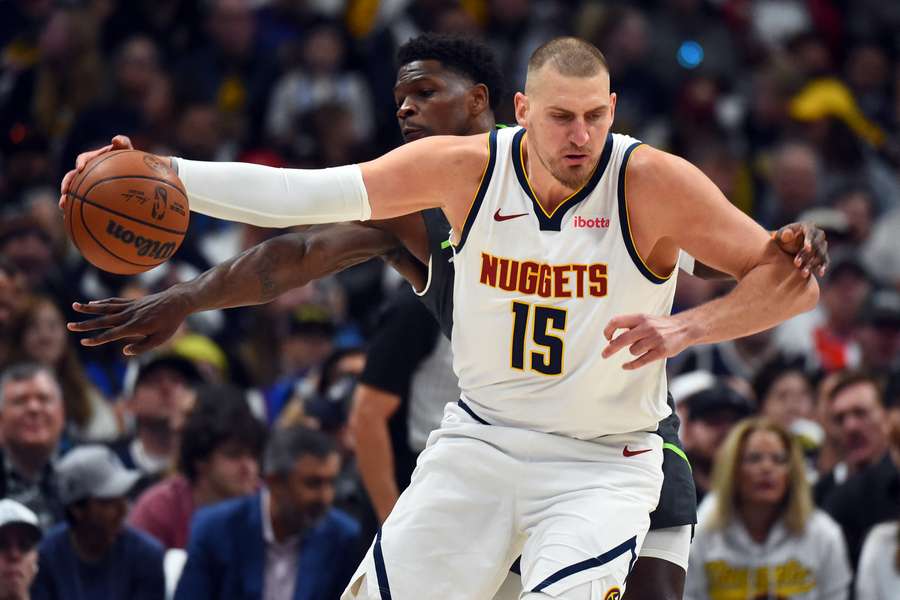 Jokic vuelve a liderar a Denver
