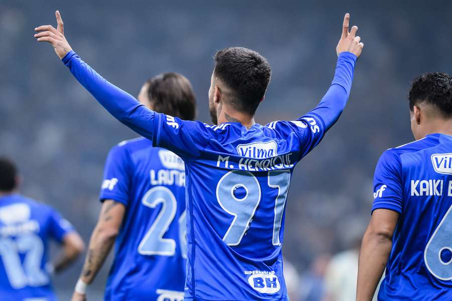 Matheus Henrique fez o primeiro gol do Cruzeiro