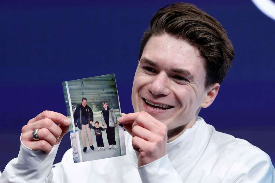 Maxim Naumov não escondeu a emoção