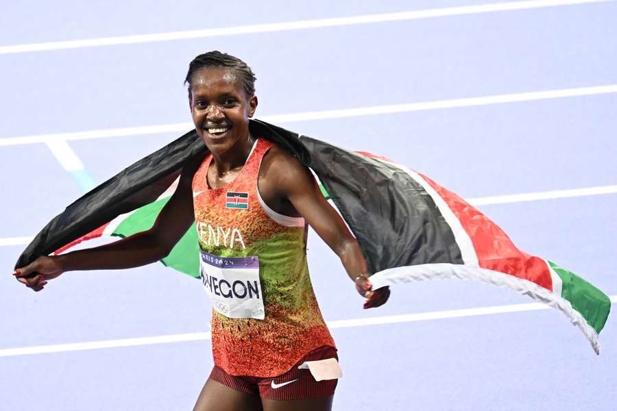 Faith Kipyegon réinstallée.