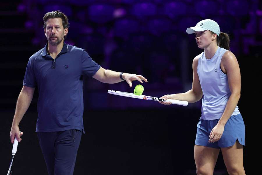 Tenis Flash: Chwalińska zagra w Meridzie, Świątek trenuje przed WTA Finals