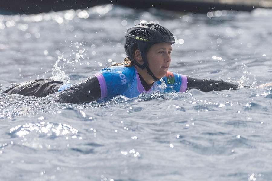 Yolanda Hopkins não conseguiu bater Sally Fitzgibbons