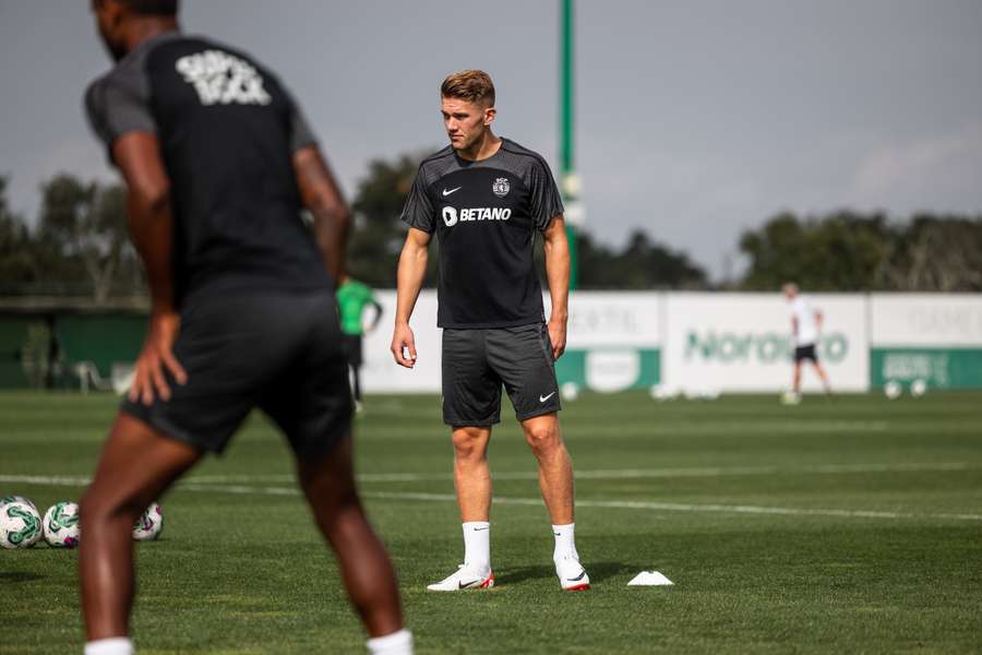 Gyokeres esteve ao serviço da seleção da Suécia