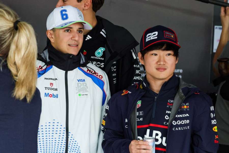 Isack Hadjar a Juki Cunoda.