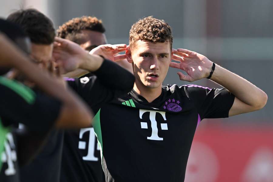 Pavard stond dinsdag nog wel op het trainingsveld