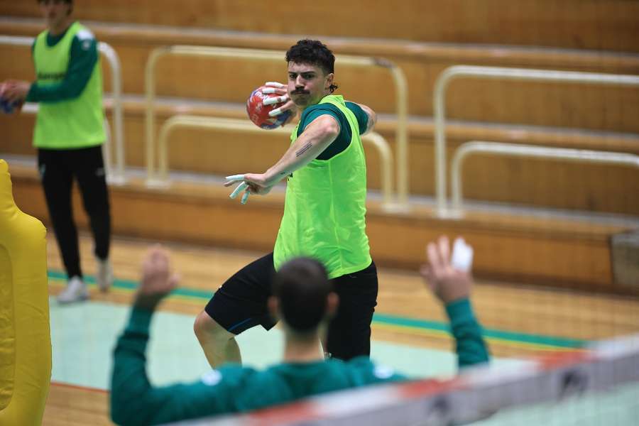 Salvador Salvador num dos treinos da seleção