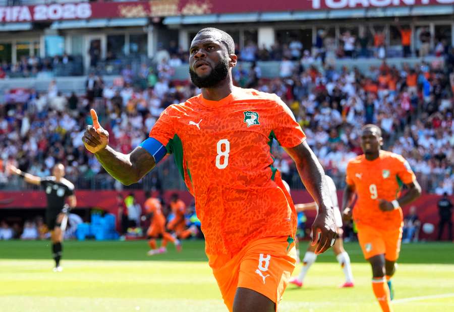Kessie esulta dopo il gol Kessie esulta dopo il gol