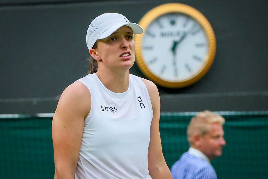 Iga Swiatek sofreu eliminação precoce em Wimbledon