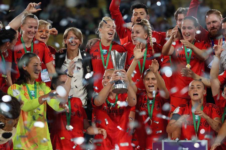 Die Bayern-Frauen sind im Supercup Titelverteidiger.
