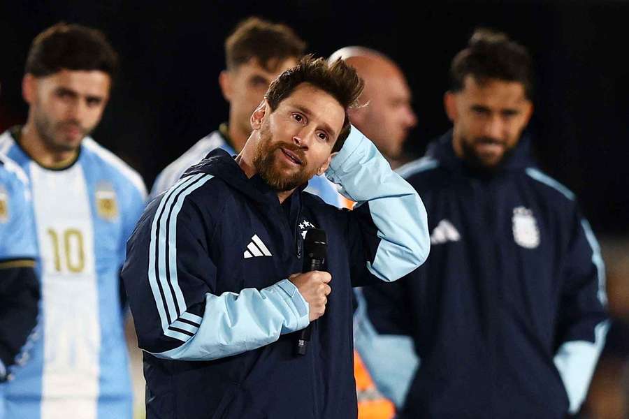 Messi sa lúčil s reprezentačným dresom. Messi sa lúčil s reprezentačným dresom.