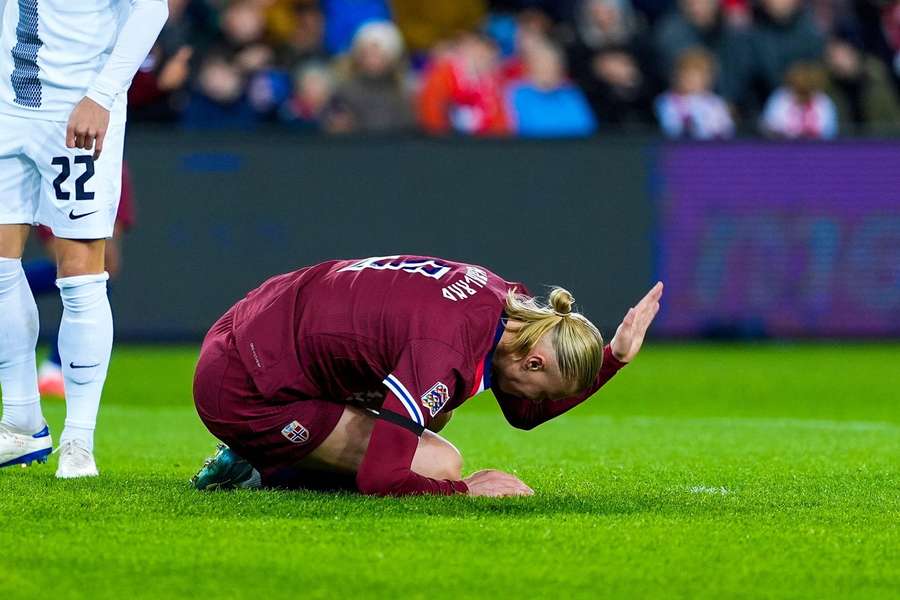 A frustrated Erling Braut Haaland during the Nations League match between Norway and Slovenia at Ullevaal Stadium
