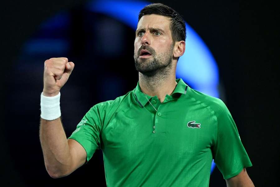 Novak Djokovič útočí na rekordný 25. grandslamový titul.