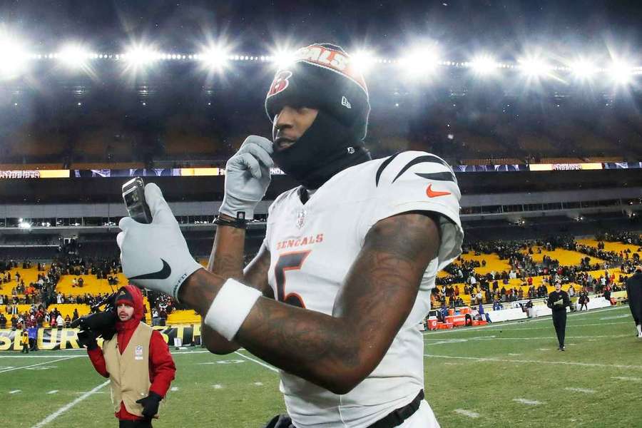 Tee Higgins must come to an agreement on a contract by July