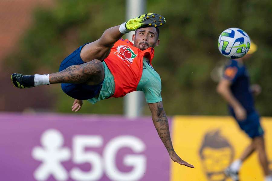 Gabriel Jesus deve ocupar vaga de titular contra a Argentina Gabriel Jesus deve ocupar vaga de titular contra a Argentina