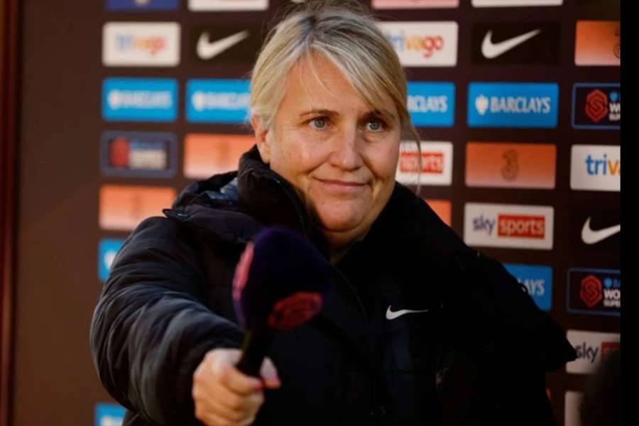 Chelsea coach Hayes to take time out after emergency surgery