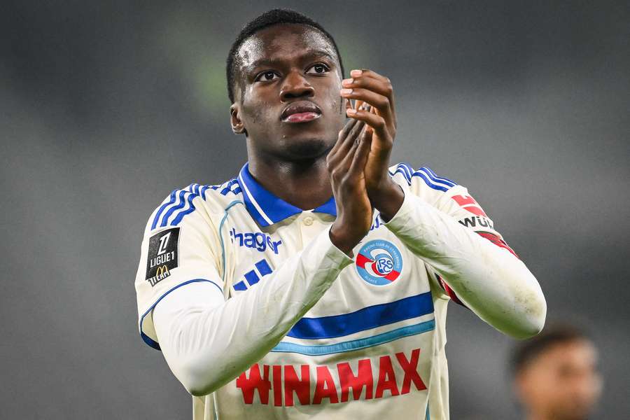 Chelsea rappelle Mamadou Sarr de son prêt à Strasbourg