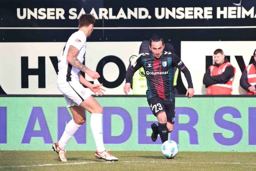 Der 1. FC Magdeburg dreht nach Platzverweis einen 0:2-Rückstand in einen 5:2-Sieg.