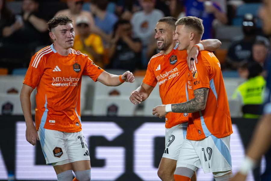 Lingr se trefil poprvé od července 2025. Lingr se trefil poprvé od července 2025.