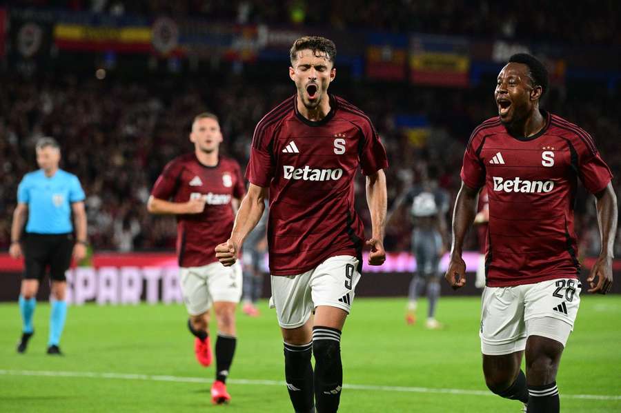 Může Sparta vyhrát Konferenční ligu?