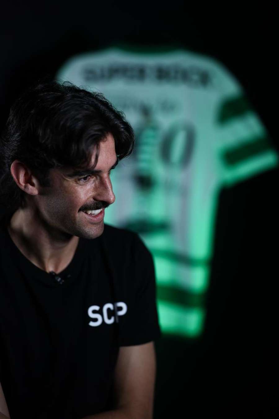 Trincão falou aos meios de comunicação do Sporting