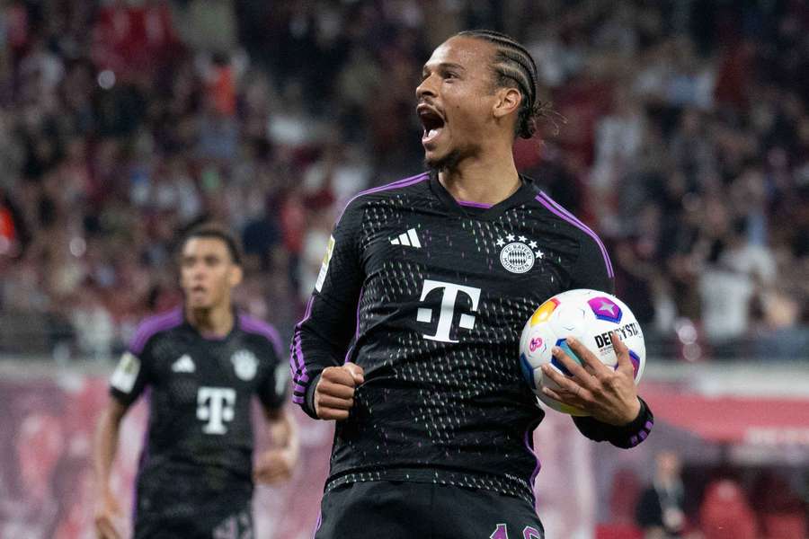 Leroy Sané sa vráti do zostavy Bayernu Mníchov. 