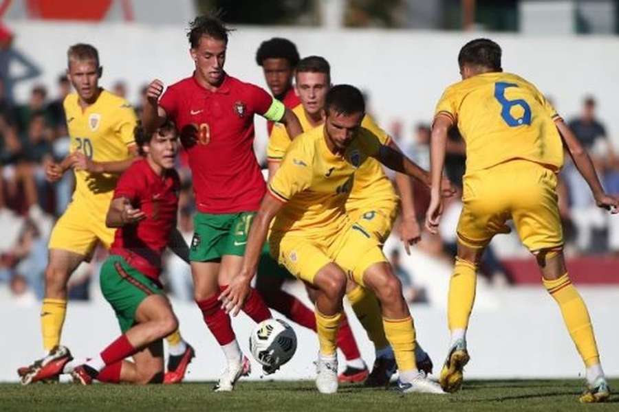 Nuno Félix marcou golo da vitória aos 90+8 minutos