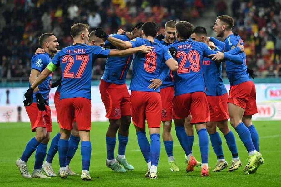 FCSB e pe loc de calificare directă în optimile Europa League! Singura variantă pentru a evita barajul