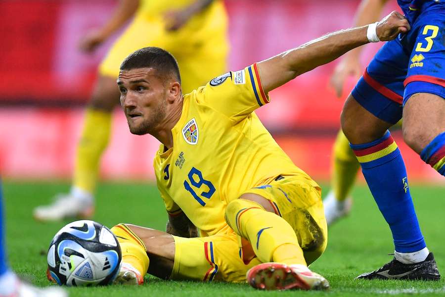 Daniel Bîrligea în partida cu Andorra