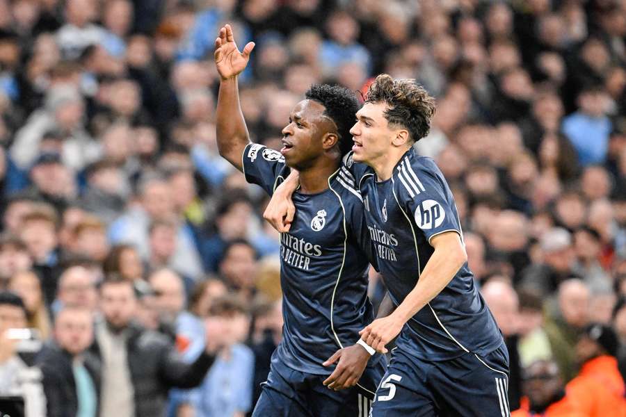 Real Madrid siegt in Manchester.