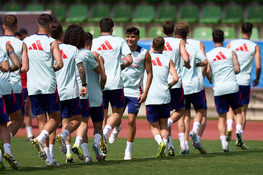 La selección española, entrenando con la vista puesta en Francia