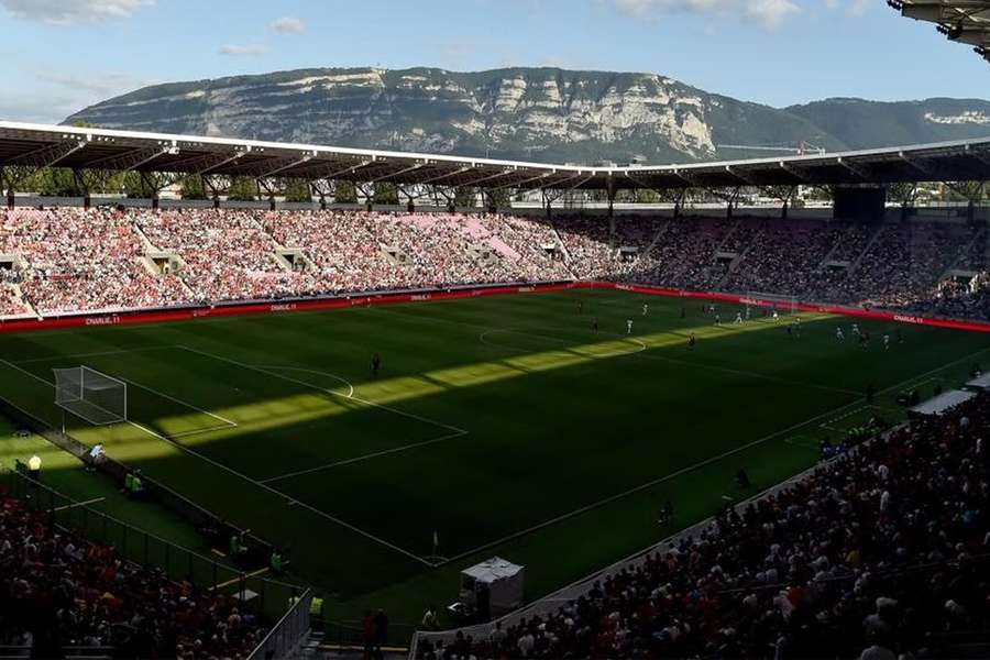 Stade de Genève, casa do Servette, recebe final four da Youth League