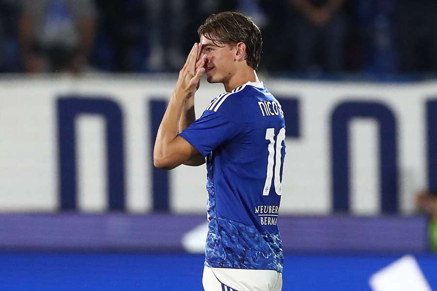 Nico Paz abriu o marcador em Como