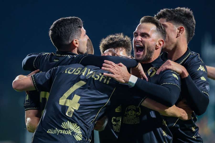 Środa z Ekstraklasą: Górnik wypadł z gry o mistrzostwo, co pokażą Raków i Jagiellonia? Środa z Ekstraklasą: Górnik wypadł z gry o mistrzostwo, co pokażą Raków i Jagiellonia?