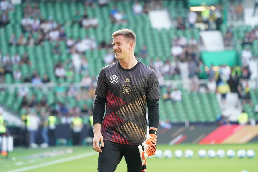 Ter Stegen quer substituir Neuer